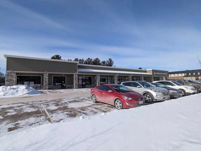 Plus de détails pour 4236 London Rd, Eau Claire, WI - Local d'activités à louer