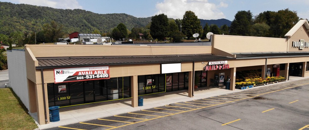 1240 Middlesboro Hwy, LaFollette, TN à louer - Photo du bâtiment - Image 2 de 24