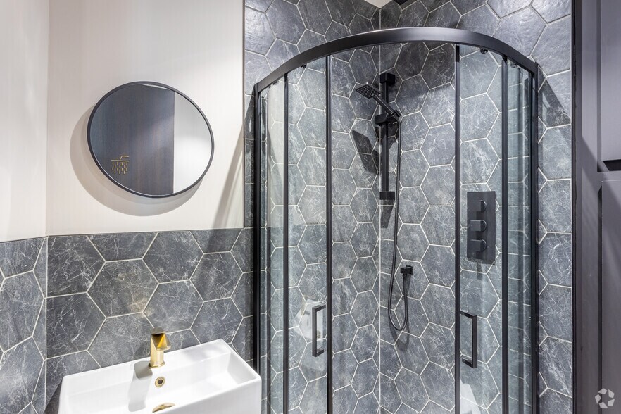 389 Newport Rd, Cardiff à louer - Photo intérieure - Image 2 de 30