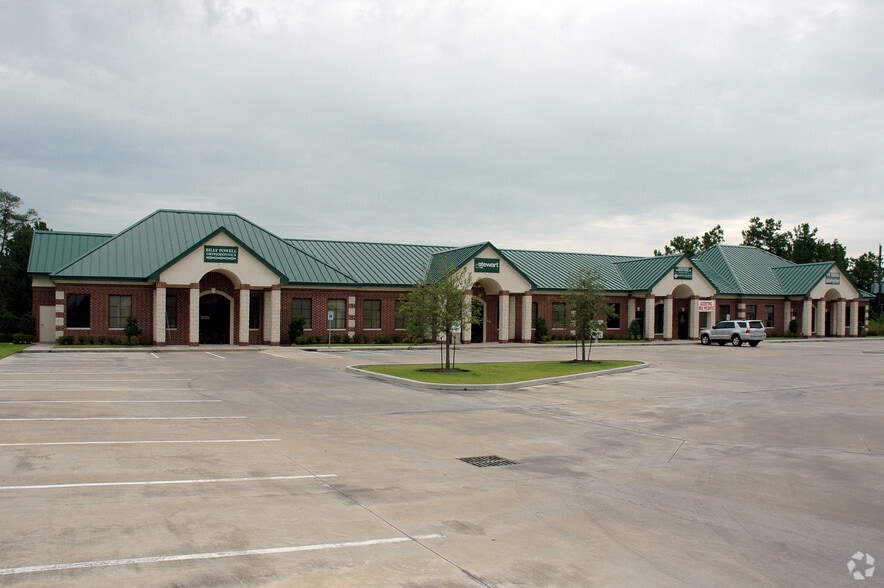 18700 W Lake Houston Pky, Humble, TX for sale - Primary Photo - Image 1 of 4