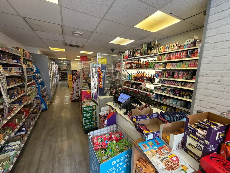 57 Commercial St, Malton à vendre - Photo intérieure - Image 2 de 12