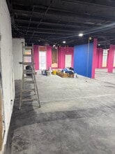 309 23rd St, Miami Beach, FL for lease Interior Photo- Image 2 of 7