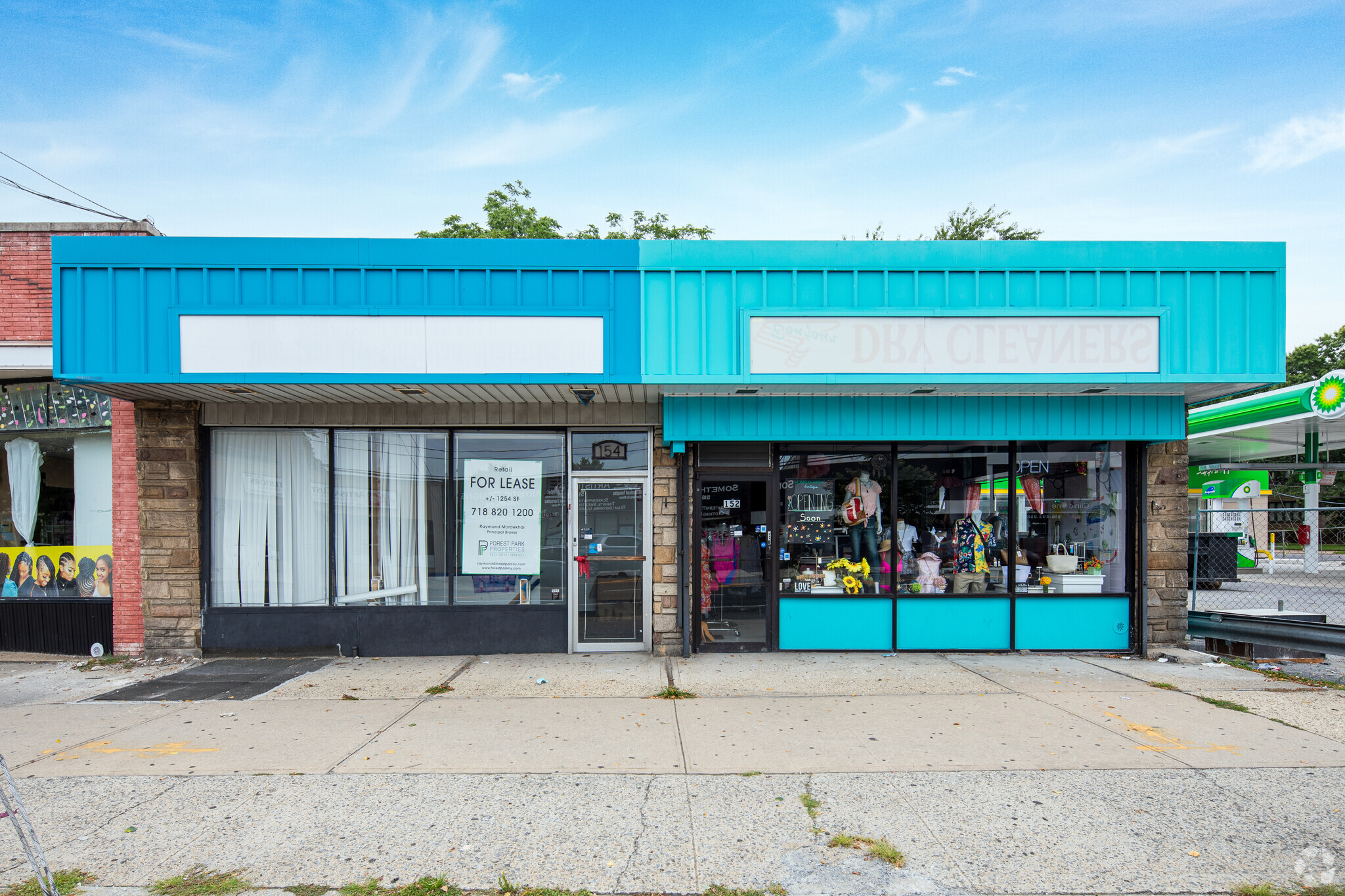 152-154 Hempstead Tpke, West Hempstead, NY for sale Primary Photo- Image 1 of 1