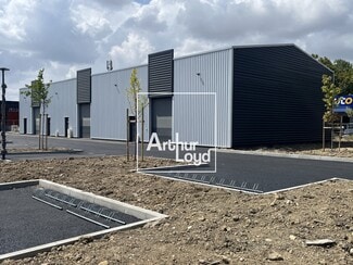 Plus de détails pour Commerce de détail à louer