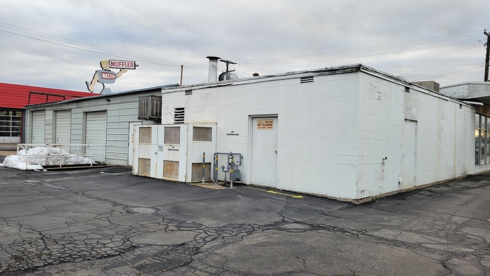 3570 Wall Ave, Ogden, UT à vendre - Photo du bâtiment - Image 3 de 5