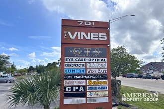 701 JC Center Ct, Port Charlotte, FL à louer Photo intérieure- Image 2 de 6