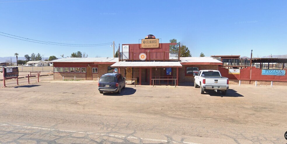 10348 N 191 Hwy, Elfrida, AZ à vendre - Photo du bâtiment - Image 1 de 9