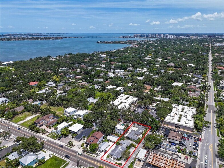 1760 Wisconsin Ln, Sarasota, FL à vendre - Aérien - Image 2 de 35