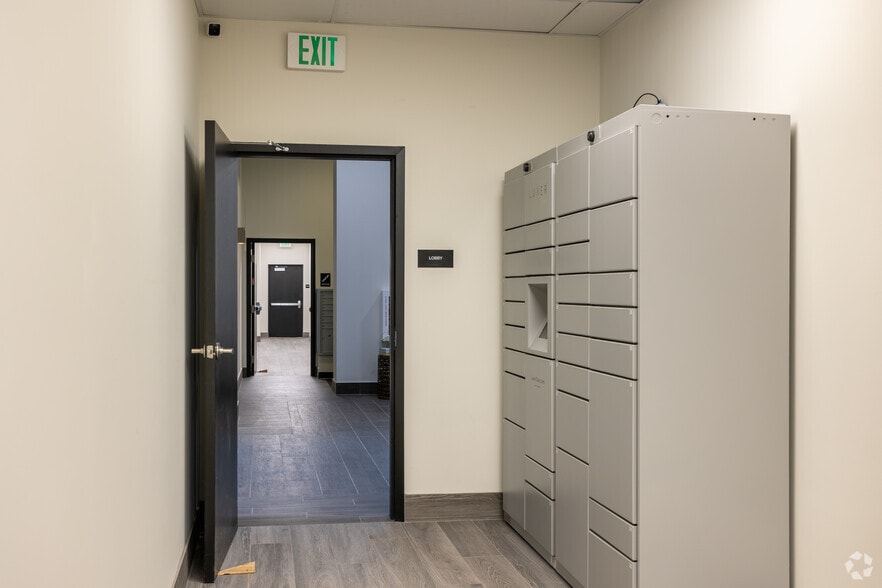 1515 Julian St, Denver, CO for sale - Interior Photo - Image 3 of 30