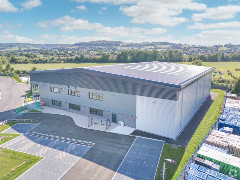 163 Great Oldbury Dr, Stonehouse for sale - Aerial - Image 2 of 3