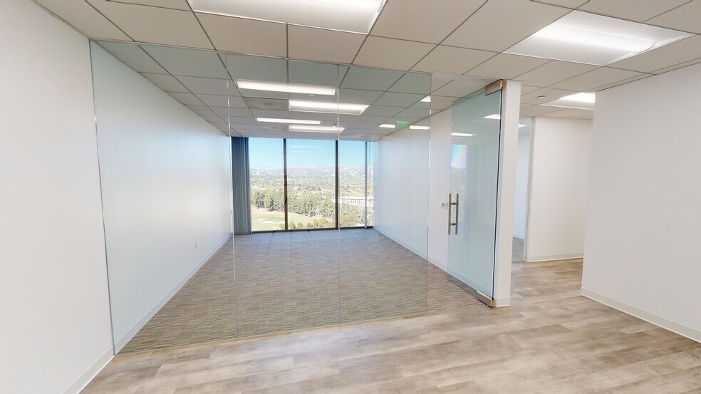 1801 Century Park E, Los Angeles, CA à louer - Numérisation 3D de Matterport - Image 3 de 17