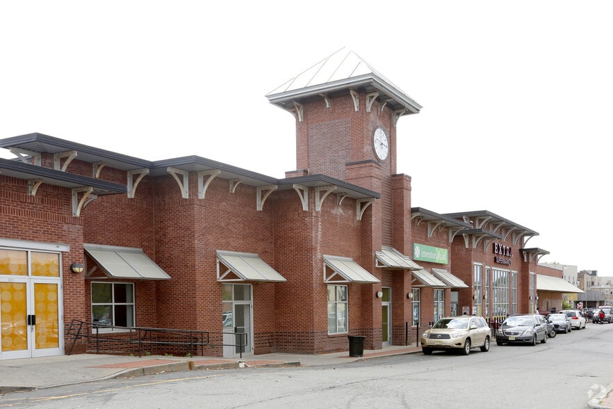 360 Martin L King Dr, Jersey City, NJ for lease - Primary Photo - Image 1 of 6