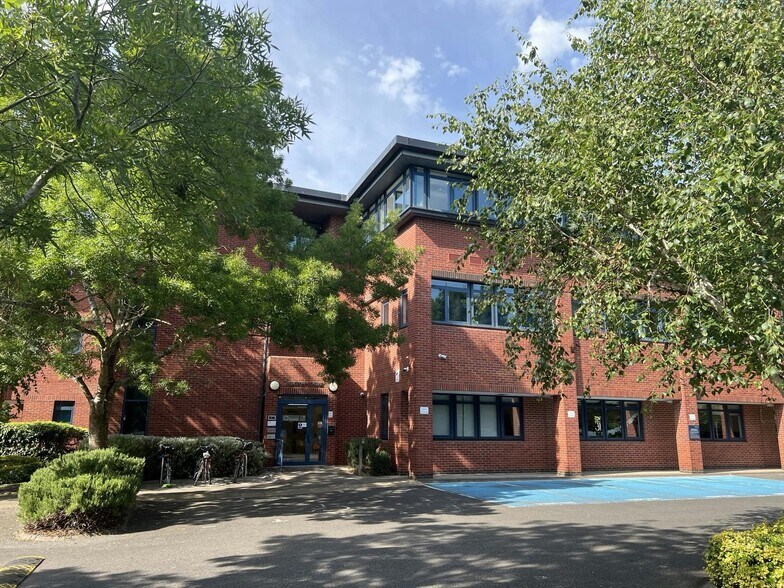 West Way, Oxford à louer - Photo du bâtiment - Image 2 de 14