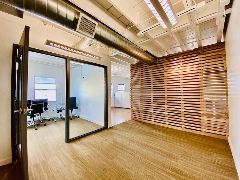 401-411 W Magnolia Ave, Fort Worth, TX à louer - Photo intérieure - Image 3 de 15