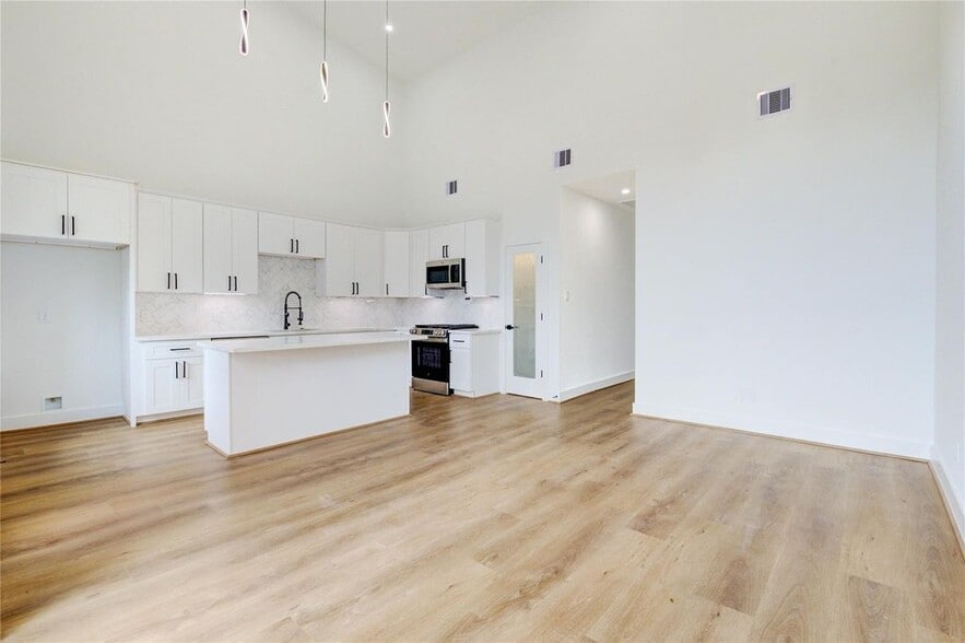 6710 Kassarine #A/B pass, Houston, TX à vendre - Photo du bâtiment - Image 3 de 37