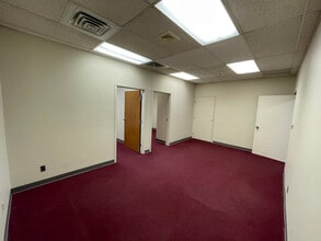 3 Neptune Rd, Poughkeepsie, NY for lease Interior Photo- Image 1 of 4