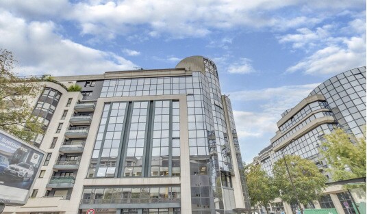 Bureau dans Boulogne Billancourt à louer Photo du bâtiment- Image 1 de 7