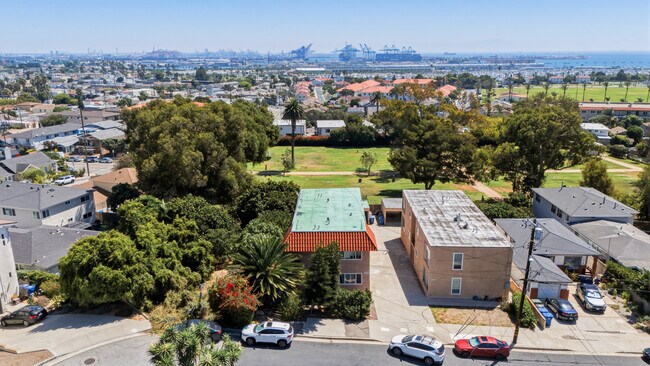 Plus de détails pour 2404 S Carolina St, San Pedro, CA - Multi-résidentiel à vendre
