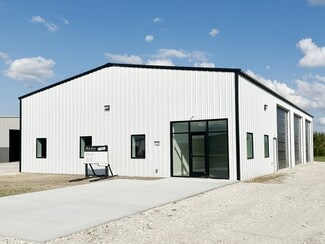 Plus de détails pour 1704 Westair, Gainesville, TX - Industriel à vendre