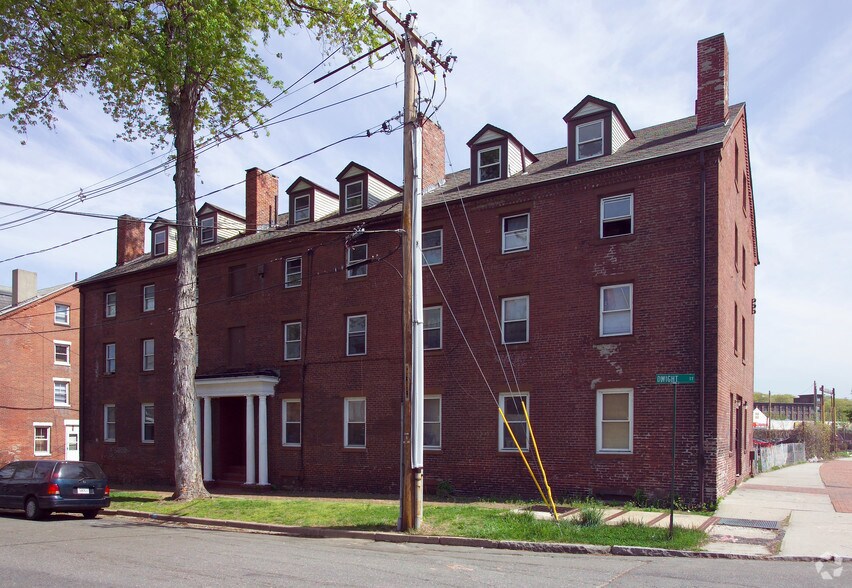 157-159 Exchange St, Chicopee, MA for sale - Building Photo - Image 2 of 3