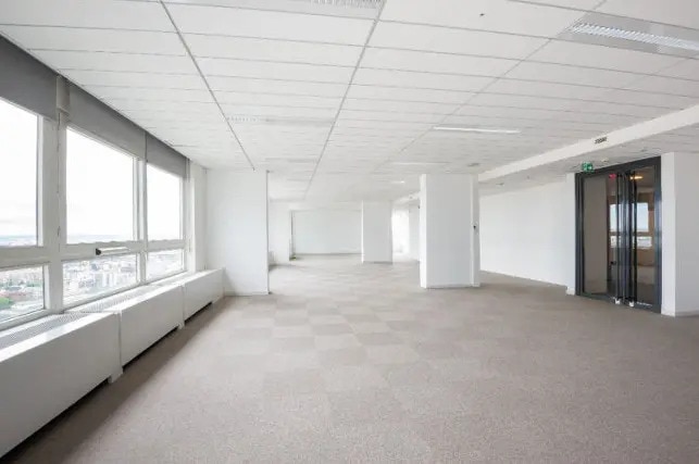Bureau dans Courbevoie à louer - Photo intérieure - Image 2 de 8