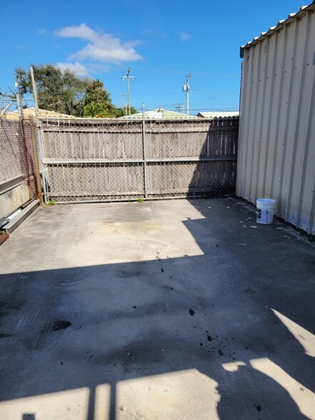 232 Jupiter St, Jupiter, FL for sale - Building Photo - Image 2 of 4