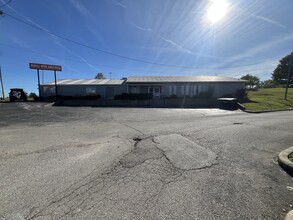 3695 W State Road 45, Bloomington, IN à louer Photo du bâtiment- Image 2 de 3