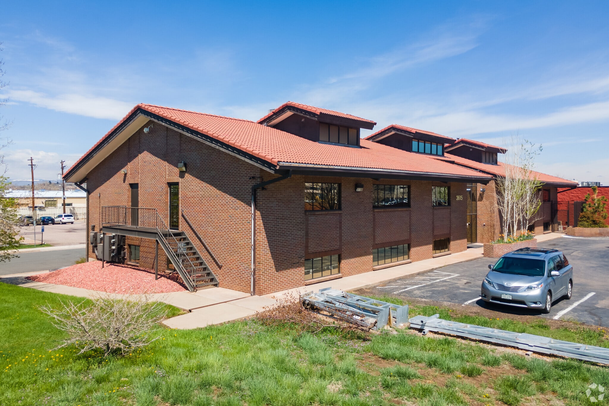 3615 S Huron St, Englewood, CO for lease Primary Photo- Image 1 of 7