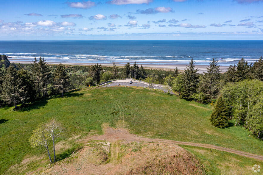 Discovery Dr, Ilwaco, WA à vendre - Photo du bâtiment - Image 1 de 1