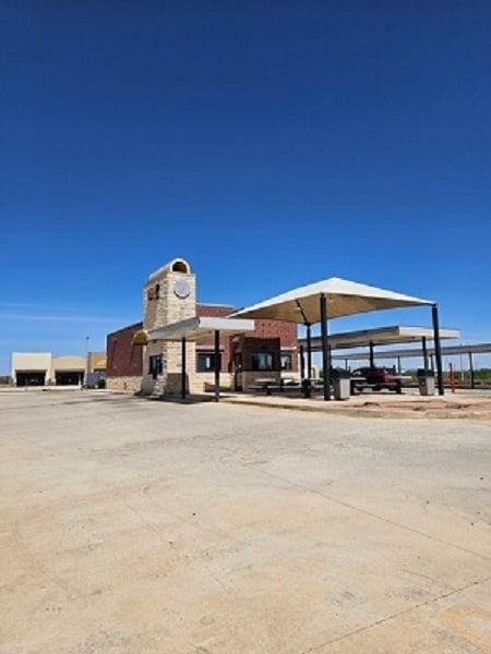 619 N Interstate 35, Cotulla, TX à vendre Photo principale- Image 1 de 3