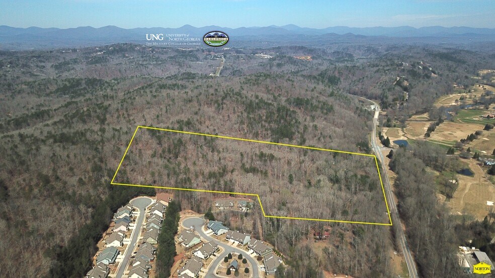 3182 S Chestatee, Dahlonega, GA à vendre - Photo du bâtiment - Image 2 de 7