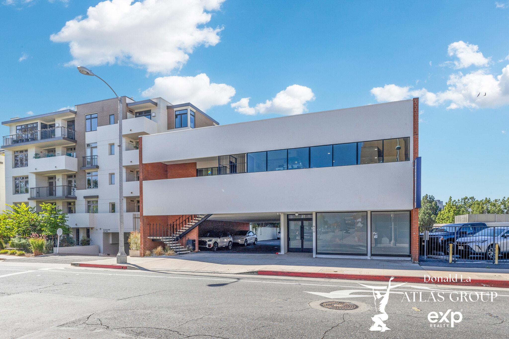 910 San Pasqual St, Pasadena, CA à vendre Photo du bâtiment- Image 1 de 20