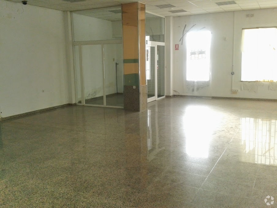 Retail in Arganda del Rey, Madrid for lease Interior Photo- Image 1 of 2