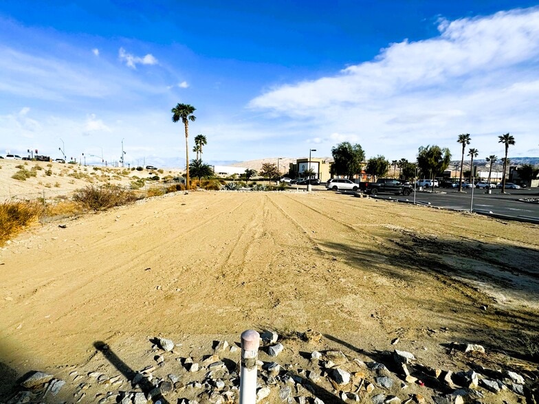 31380 Bob Hope Dr, Cathedral City, CA for sale - Other - Image 3 of 6