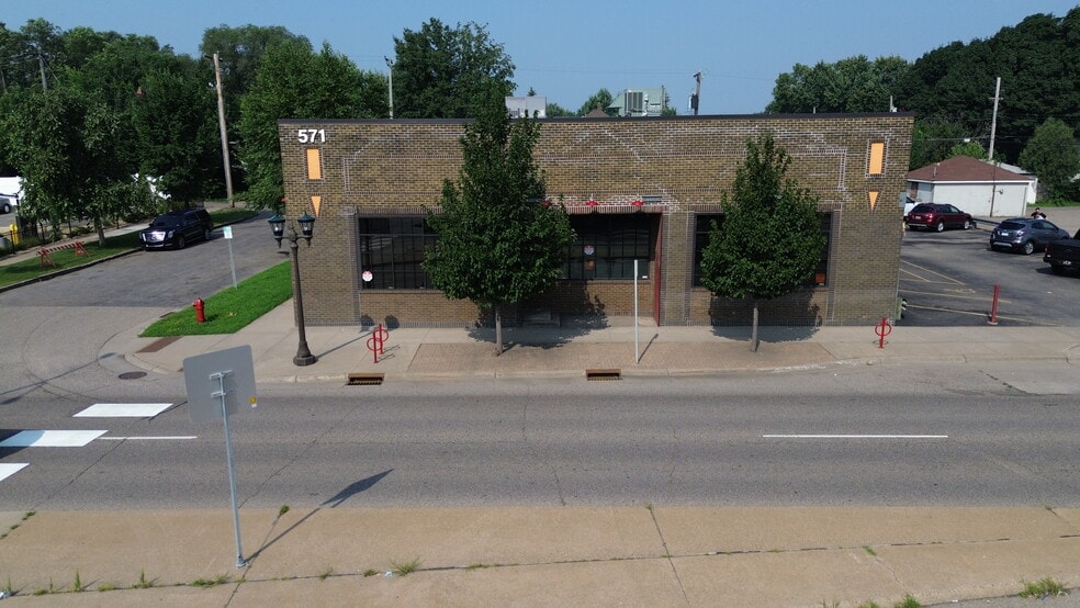 571 Snelling Ave N, Saint Paul, MN for sale - Building Photo - Image 3 of 26