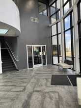 707 W 700 S, Woods Cross, UT for lease Interior Photo- Image 1 of 33