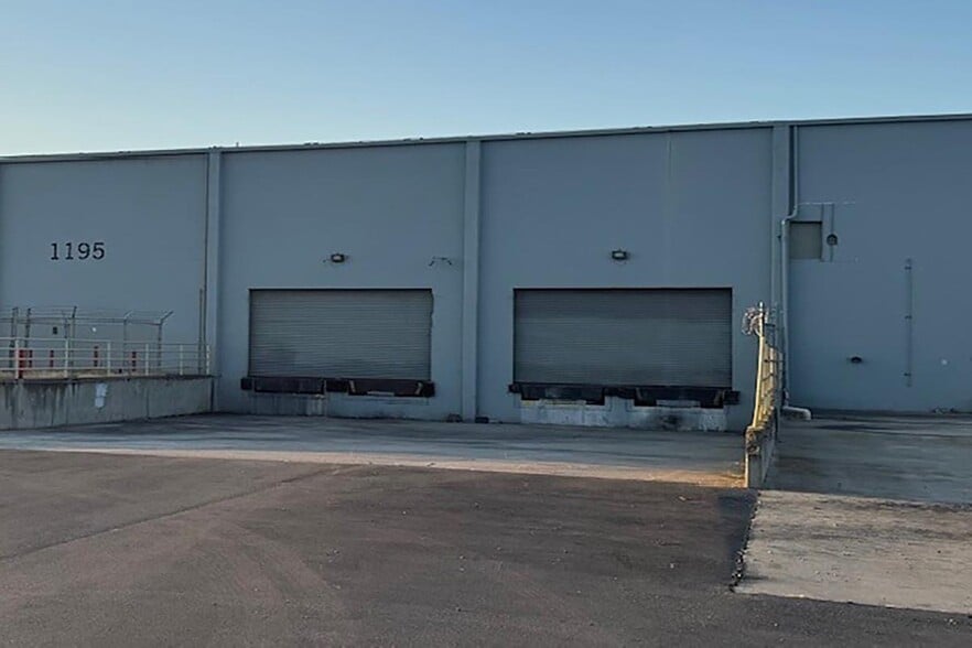 1203 N Gertrude Ave, Stockton, CA for lease - Building Photo - Image 2 of 9
