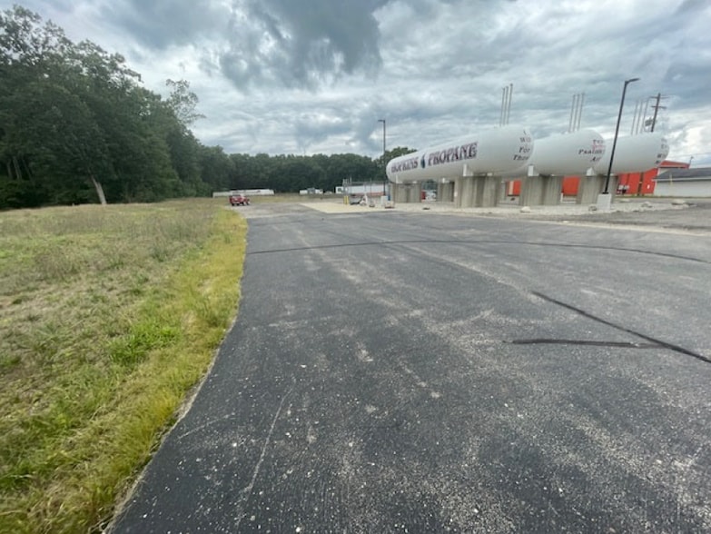 3244 Lincoln Rd, Hamilton, MI for sale - Building Photo - Image 3 of 4