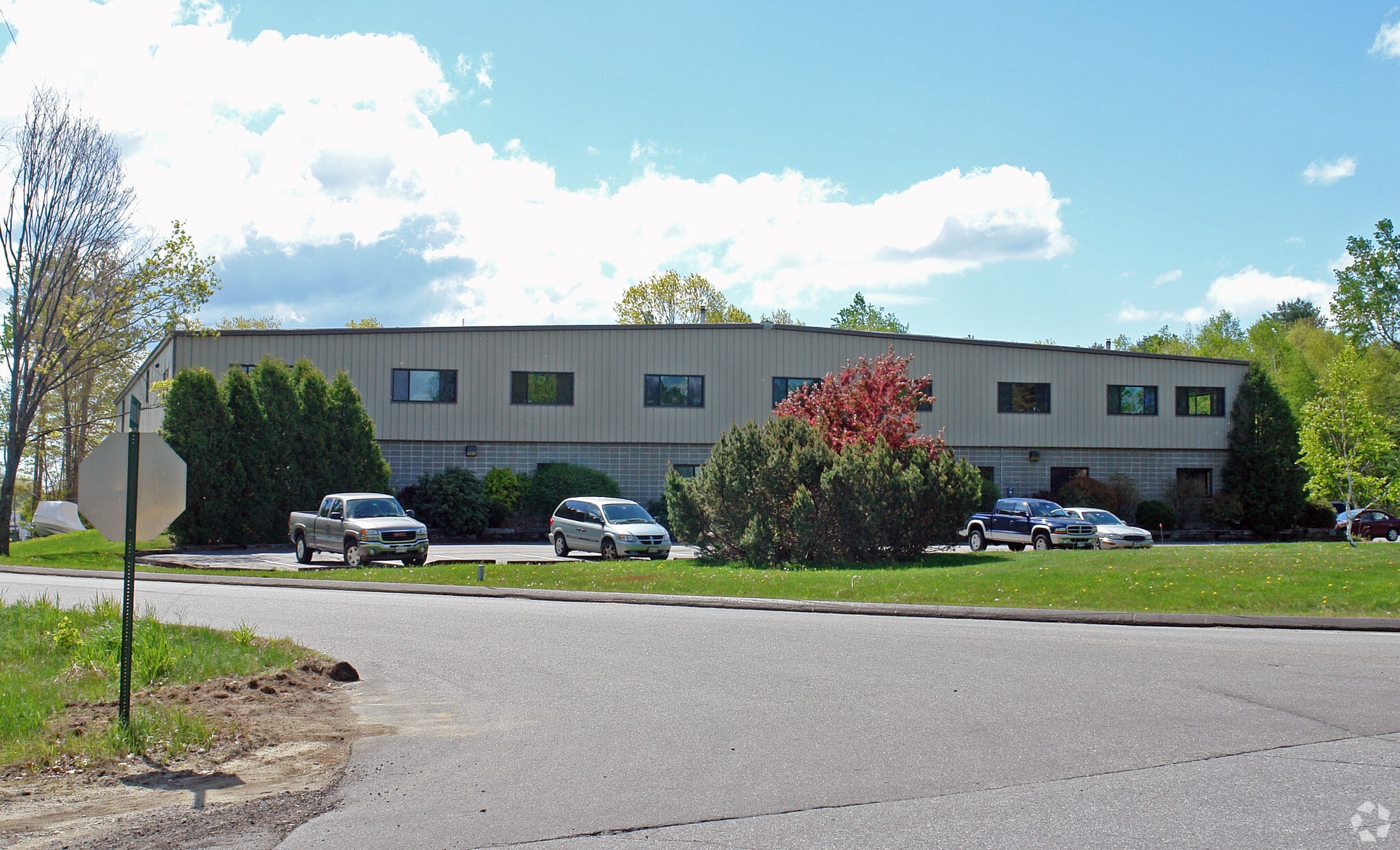 9 Industrial Pky, Brunswick, ME for lease Primary Photo- Image 1 of 9