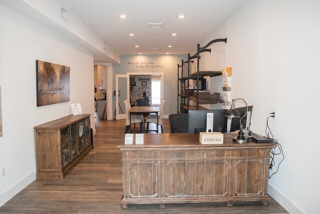 1656 Main St, Sarasota, FL à louer - Photo intérieure - Image 3 de 11