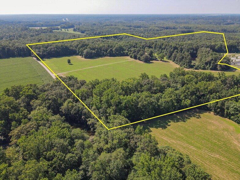 6279 Powhite Farm Dr, Mechanicsville, VA à vendre - Aérien - Image 2 de 9