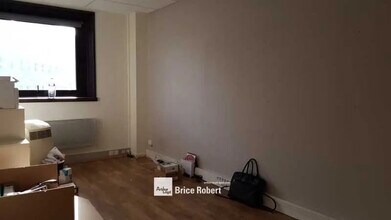 Bureau dans Lyon à louer Photo intérieure- Image 2 de 4