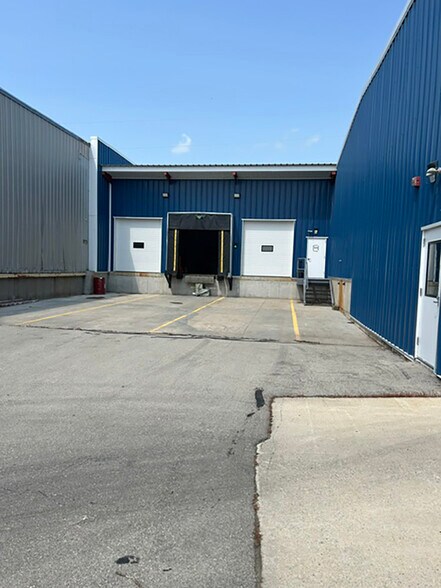 2908 Vinland st, Oshkosh, WI à louer - Photo du bâtiment - Image 2 de 9