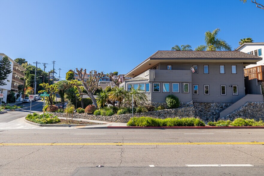 410 Broadway St, Laguna Beach, CA à vendre - Photo du bâtiment - Image 3 de 32