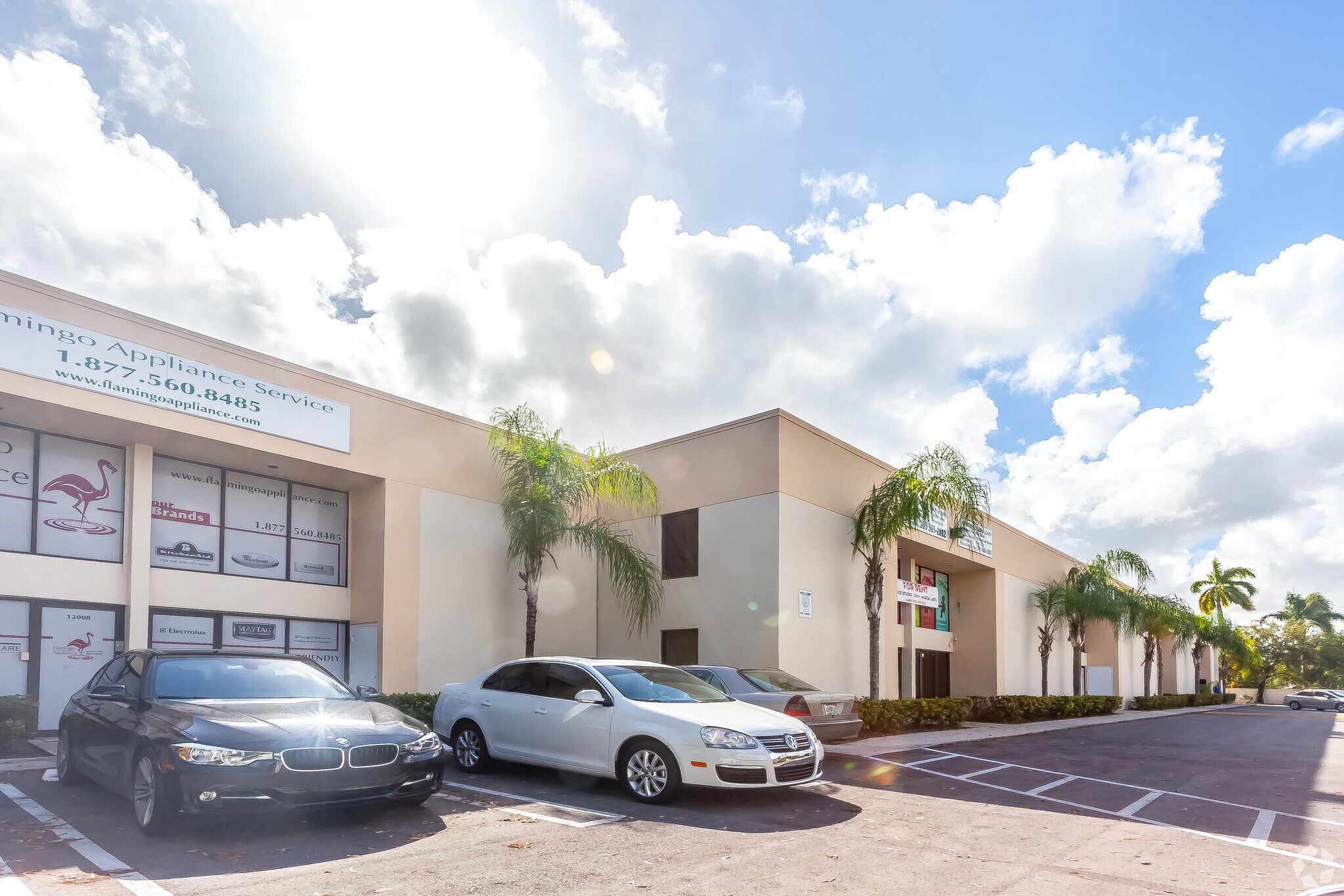 13276-13288 SW 120th St, Miami, FL à vendre Photo du bâtiment- Image 1 de 1