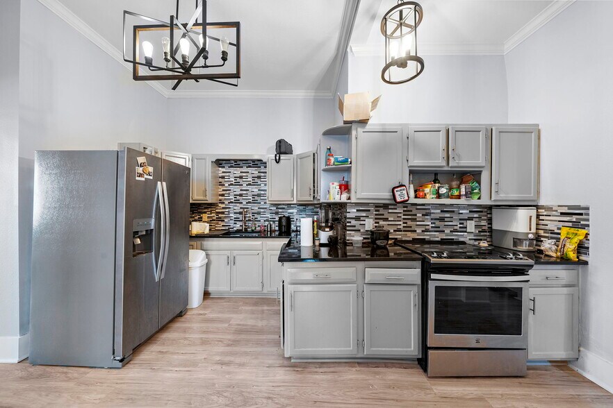 1322 Avenue L, Galveston, TX à vendre - Photo du bâtiment - Image 2 de 10