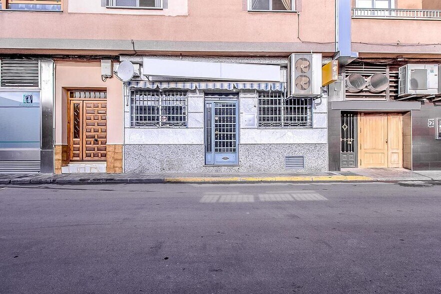 Multifamily in Valdepeñas, Ciudad Real for sale - Building Photo - Image 3 of 11