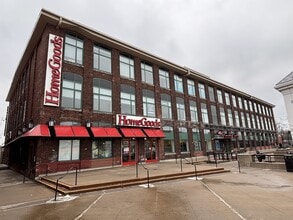 8000 Cooper Ave, Glendale, NY for lease Building Photo- Image 1 of 6