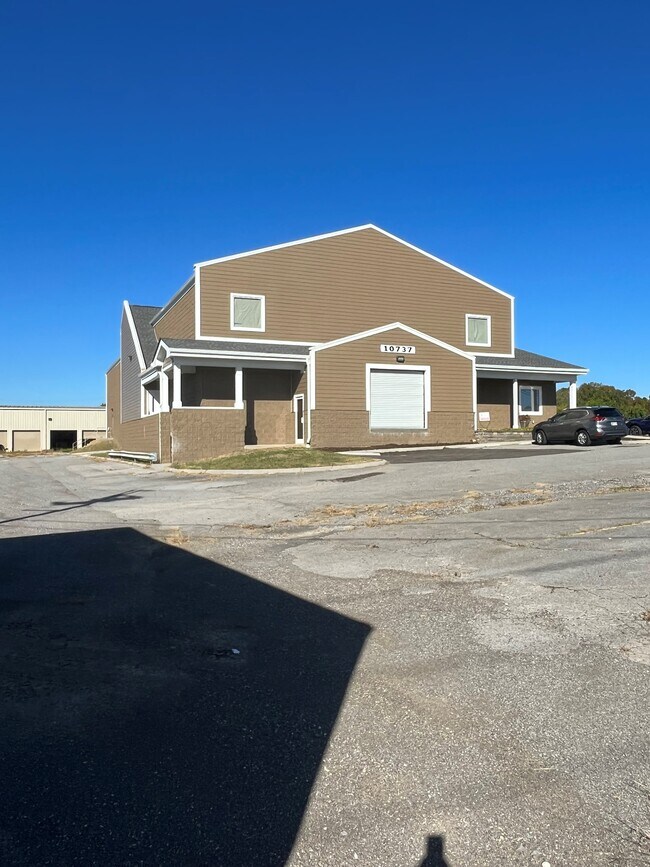 More details for 10737 Dutchtown Rd, Knoxville, TN - Flex, Industrial for Lease