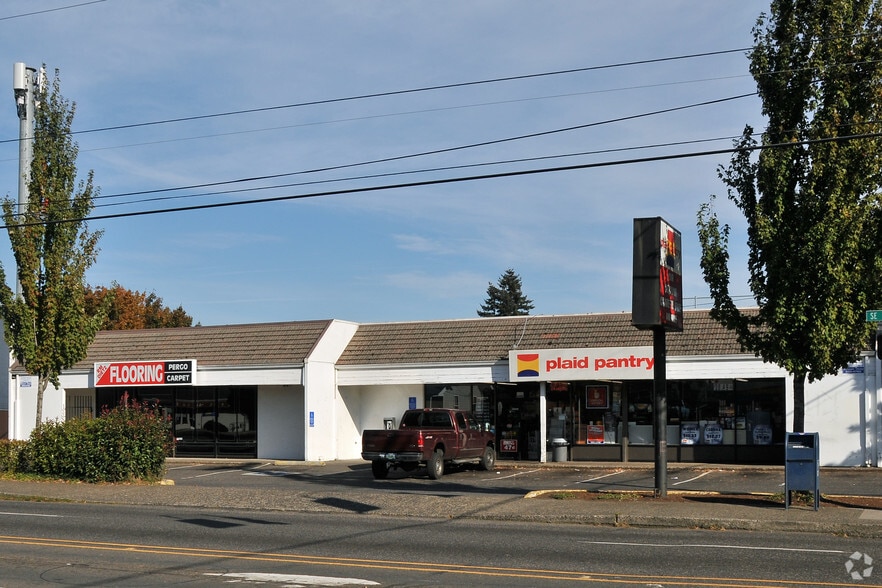 6432-6440 SE 82nd Ave, Portland, OR for lease - Primary Photo - Image 1 of 4